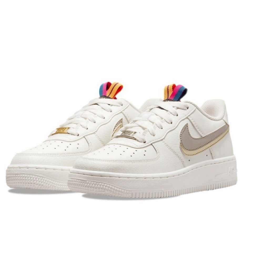 Nike Air Force 1 LV8 Double Swoosh Silver Gold Size 6Y/ Women’s 7.5